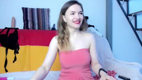 Snapshot of katherinemidnight chatting on 02-22-25, 07:23 Katherine online show from 02-22-25, 07:23