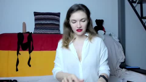 Snapshot of katherinemidnight chatting on 03-07-25, 03:39 Katherine online show from 03-07-25, 03:39