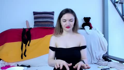 Snapshot of katherinemidnight chatting on 03-09-25, 10:30 Katherine online show from 03-09-25, 10:30