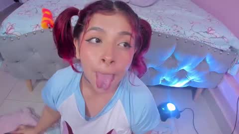 Kathia  online show from 03-11-25, 06:53