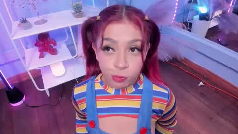 Snapshot of kathia_saenz chatting on 11-25-25, 04:23 Kathia online show from 11-25-25, 04:23