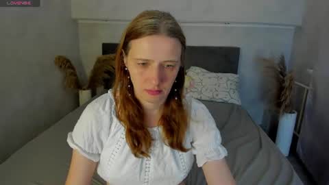 Snapshot of kathrine_meye chatting on 07-01-26, 01:29 Katy online show from 07-01-26, 01:29