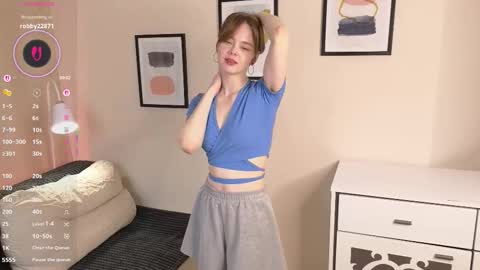 Snapshot of kathryn_bishop chatting on 11-19-25, 08:42 Jane online show from 11-19-25, 08:42