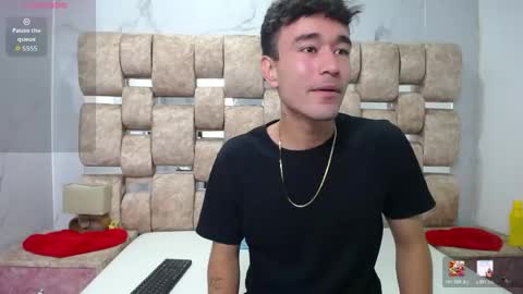 Kaht y Aiden online show from 04-20-26, 02:53