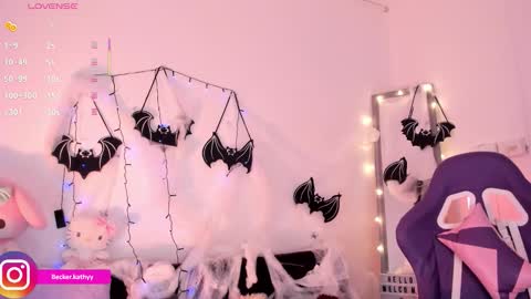 Katherine online show from 10-19-25, 01:23