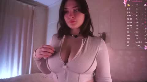 Aneta online show from 11-24-25, 10:37