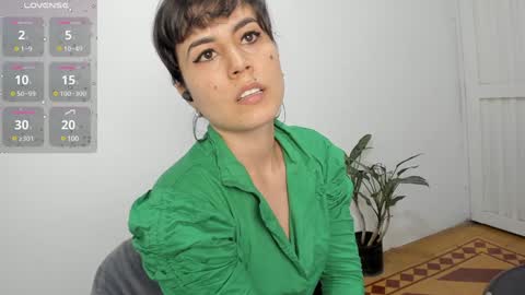 Snapshot of katia_12_ chatting on 12-06-24, 10:52 katia_12_ online show from 12-06-24, 10:52