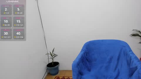 Snapshot of katia_12_ chatting on 12-10-24, 01:11 katia_12_ online show from 12-10-24, 01:11