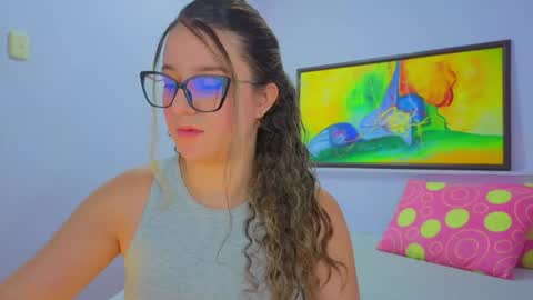 Snapshot of katia_foxx chatting on 06-11-26, 12:14 Khaterine online show from 06-11-26, 12:14