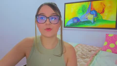 Snapshot of katia_foxx chatting on 07-18-26, 03:00 Khaterine online show from 07-18-26, 03:00