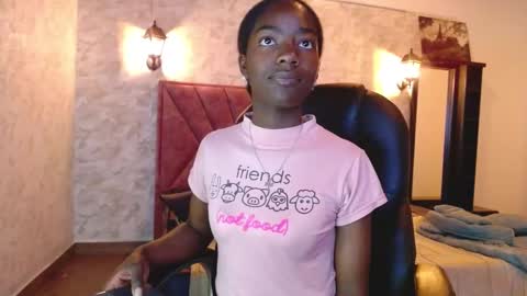 Katia online show from 09-19-25, 02:40