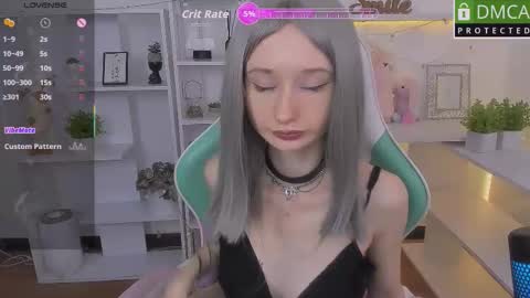 Katia  online show from 09-29-25, 05:45