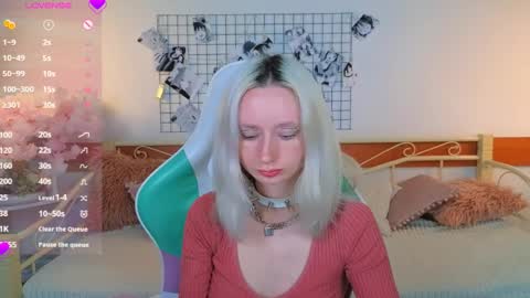 Katia  online show from 04-10-26, 05:56