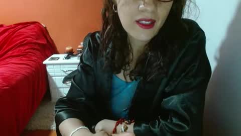 Snapshot of katia_love69 chatting on 01-26-25, 12:01 Katia Love69 online show from 01-26-25, 12:01