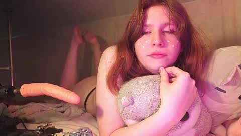 KatieNPZD online show from 12-15-25, 08:46