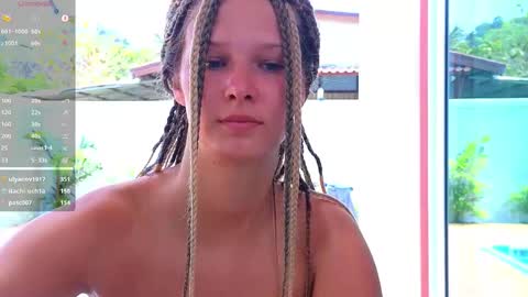 Snapshot of katie_dierse chatting on 03-05-25, 06:33 Katie online show from 03-05-25, 06:33