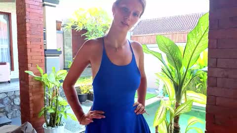 Snapshot of katie_dierse chatting on 03-10-26, 07:57 Katie online show from 03-10-26, 07:57