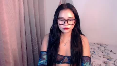 Kate online show from 04-12-26, 06:13