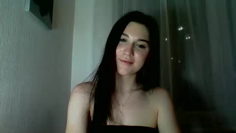 Snapshot of katie_foxi chatting on 05-16-26, 07:34 katie_foxi online show from 05-16-26, 07:34