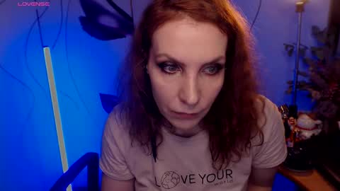 Katie online show from 12-17-25, 01:55