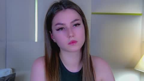 katiereeves online show from 11-28-25, 05:26