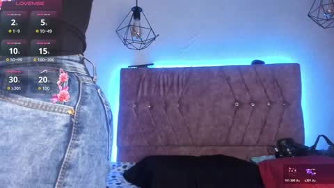 Snapshot of katiie_m chatting on 02-06-26, 11:02 Katie online show from 02-06-26, 11:02