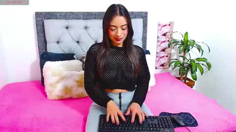 Follow Instagram katikloving online show from 11-16-25, 01:28