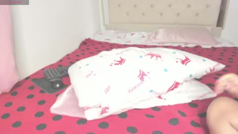 Snapshot of katitaluxury_hot chatting on 05-05-26, 11:13 katitaluxury_hot online show from 05-05-26, 11:13