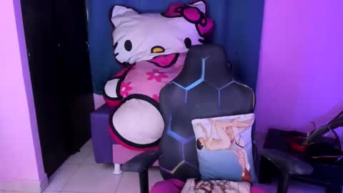 katiuska_doll_squirt online show from 06-06-26, 12:32