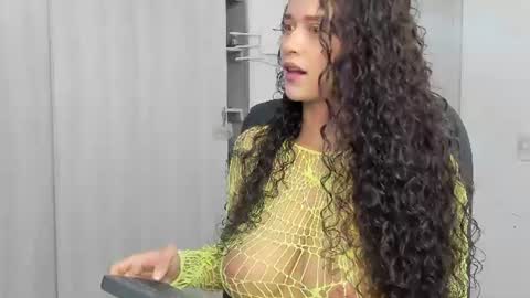 Snapshot of katrhin_66 chatting on 06-13-26, 09:46 Kathrin online show from 06-13-26, 09:46