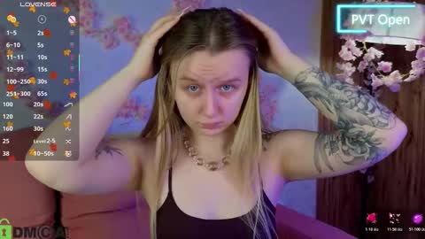 Katrina Bail online show from 11-22-25, 01:15