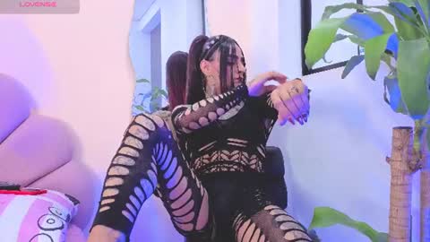 Snapshot of katrina_blaze chatting on 06-14-26, 10:23 katrina_blaze online show from 06-14-26, 10:23