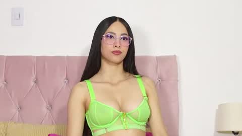 Snapshot of katrina_clarks chatting on 07-12-26, 08:33 katrina clark online show from 07-12-26, 08:33