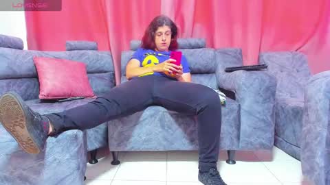 Snapshot of katrinadj chatting on 03-01-25, 06:21 Marce online show from 03-01-25, 06:21