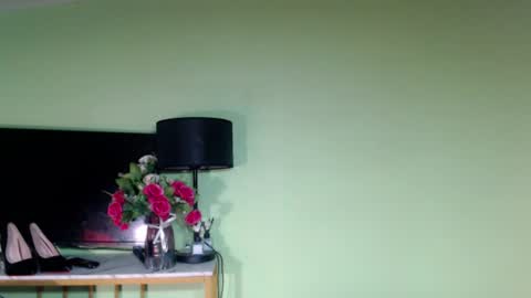 katrinetrixie online show from 07-05-26, 06:53