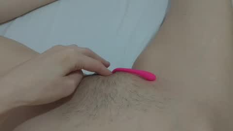 katrina  dont forget to give me thumbs up online show from 01-09-25, 10:31