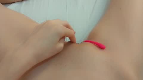 katrina  dont forget to give me thumbs up online show from 02-18-25, 08:49