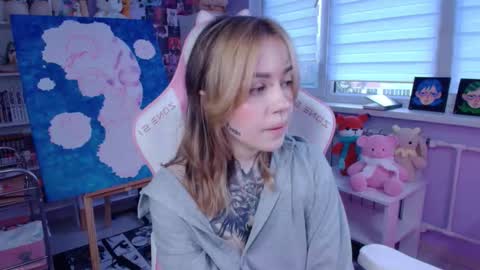 Katrin online show from 09-24-25, 03:04