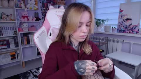 Katrin online show from 10-16-25, 01:45