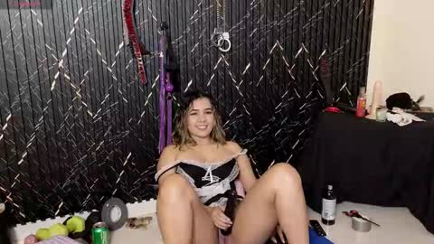 Snapshot of katt_bdsm chatting on 11-17-25, 05:19 Katt online show from 11-17-25, 05:19