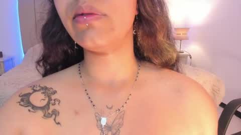 Snapshot of katta_ossa chatting on 02-21-25, 01:11 katta_ossa online show from 02-21-25, 01:11
