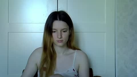 Snapshot of katte_light chatting on 06-25-26, 05:12 katte light online show from 06-25-26, 05:12