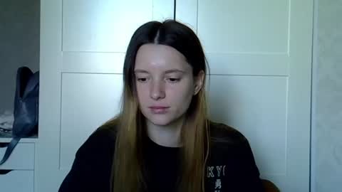 Snapshot of katte_light chatting on 07-18-26, 05:44 katte light online show from 07-18-26, 05:44