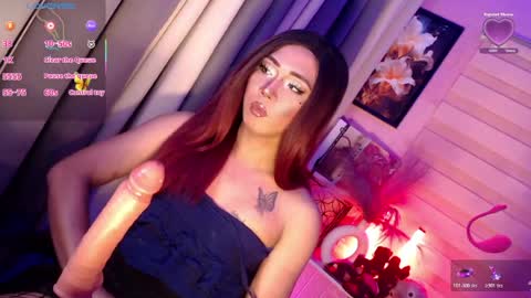 Snapshot of kattiecurrent chatting on 07-05-26, 08:05 Saisy online show from 07-05-26, 08:05