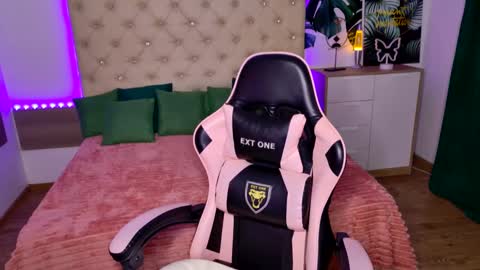 KattieSims online show from 03-08-25, 02:45