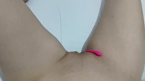 Snapshot of kattrinah_nikitta chatting on 11-09-25, 05:22 nikitta online show from 11-09-25, 05:22