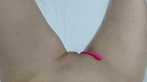 Snapshot of kattrinah_nikitta chatting on 02-17-26, 10:16 nikitta online show from 02-17-26, 10:16