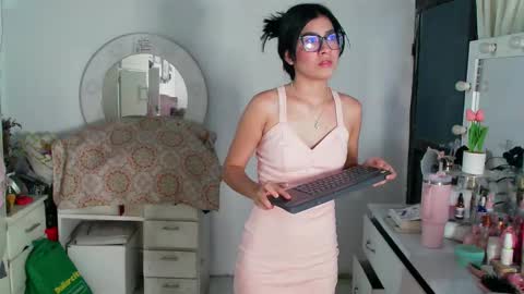 Snapshot of katty_lovely chatting on 02-20-26, 12:29 Katty online show from 02-20-26, 12:29