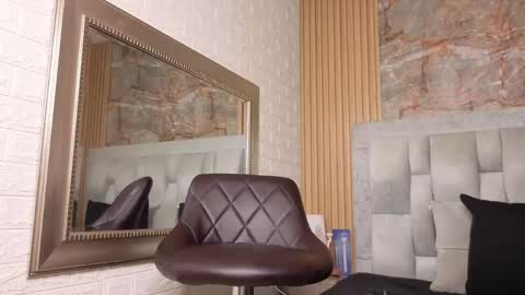 Katty  online show from 05-20-26, 08:15