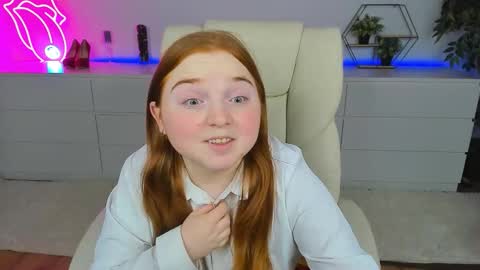 Snapshot of katty_rose8 chatting on 09-14-25, 12:10 Katty online show from 09-14-25, 12:10